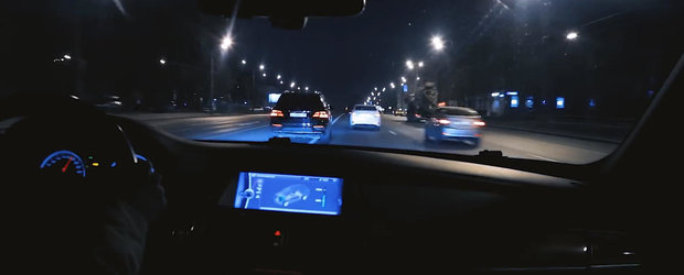 Fast and Furious in Moscova: un BMW X5M se alearga cu un Mercedes ML63 AMG in miez de noapte