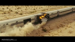Fast Five (2011) - Saritura din tren