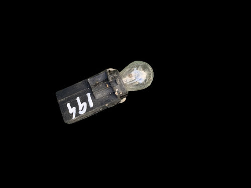 Fasung bec lampa stop BMW Seria 5 E34 [1988 - 1996] Sedan 525tds MT (143 hp) 2.5 TDS