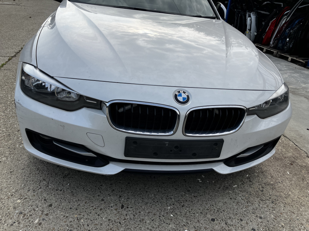 Fata completa BMW Seria 3 F31 2.0 Motorina 2013, MIC DEFECT