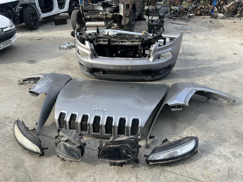 Fata completa Jeep Cherokee 2.2 Motorina 2015, -
