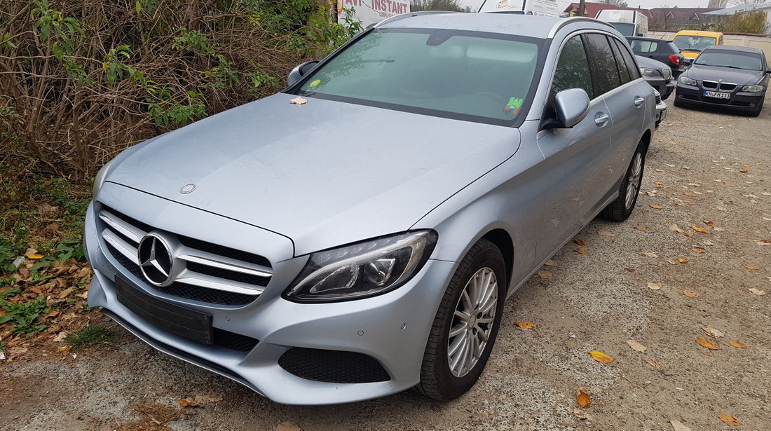 Fata completa Mercedes C-Class W205 2015