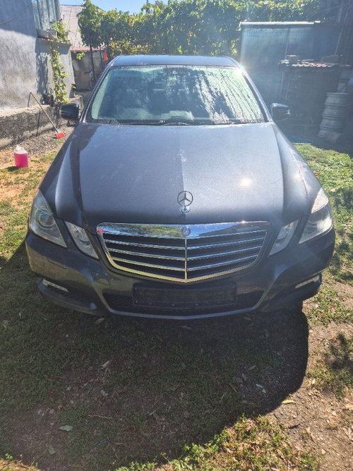 Fata completa Mercedes E-Class (W212) 2.2 CDI manual 2011 Euro 5