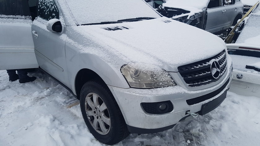 Fata completa Mercedes ML W164