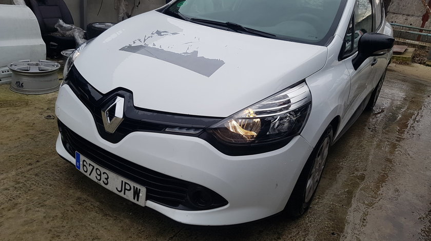 Fata completa RENAULT CLIO 4