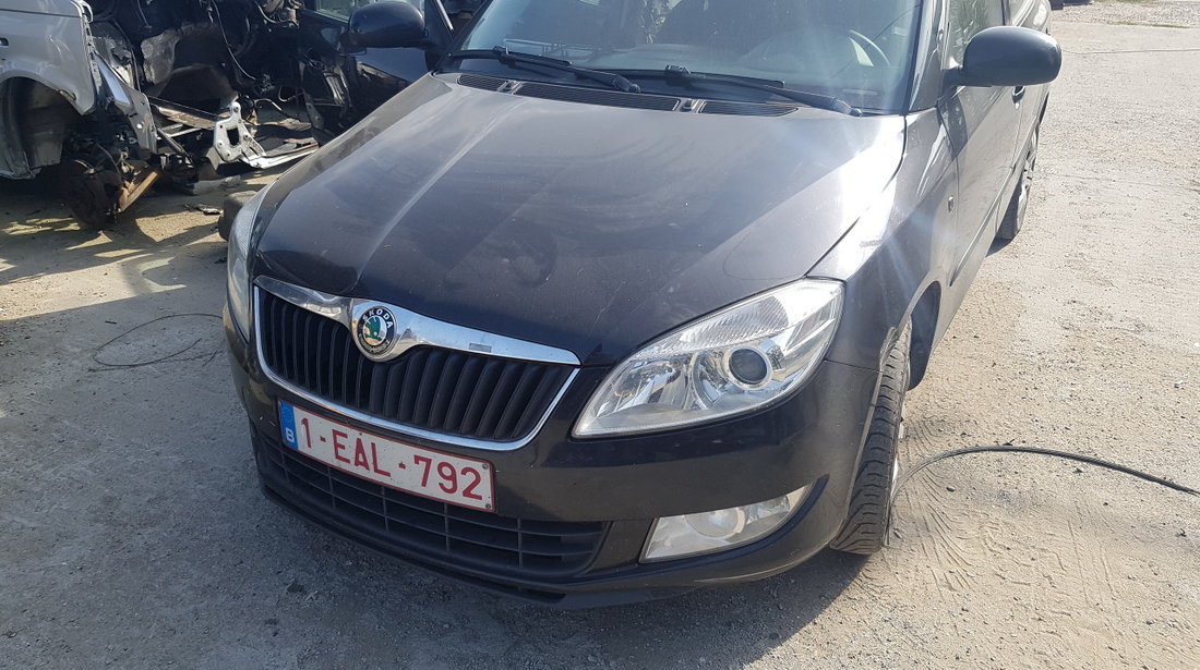 Fata completa Skoda Fabia 2 Facelift 2012