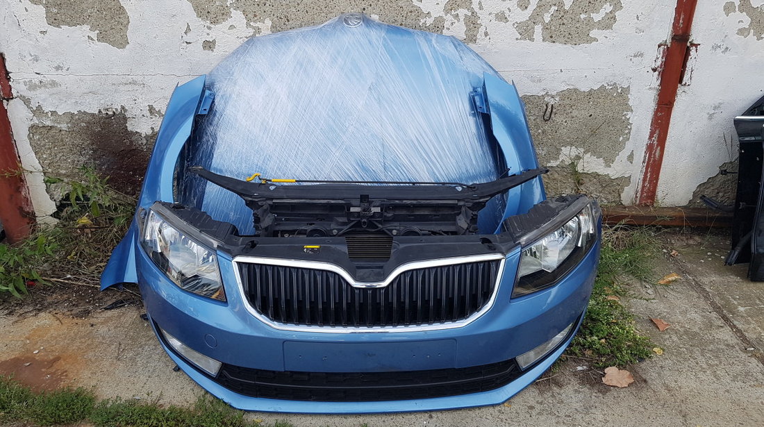 Fata completa Skoda octavia 3