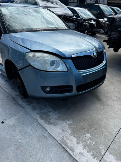Fata completa Skoda Roomster (2006-2010) 1.6 Benzina 2009, BARA FATA COMPLETA, CAPOTA, ARIPA STÂNGA...
