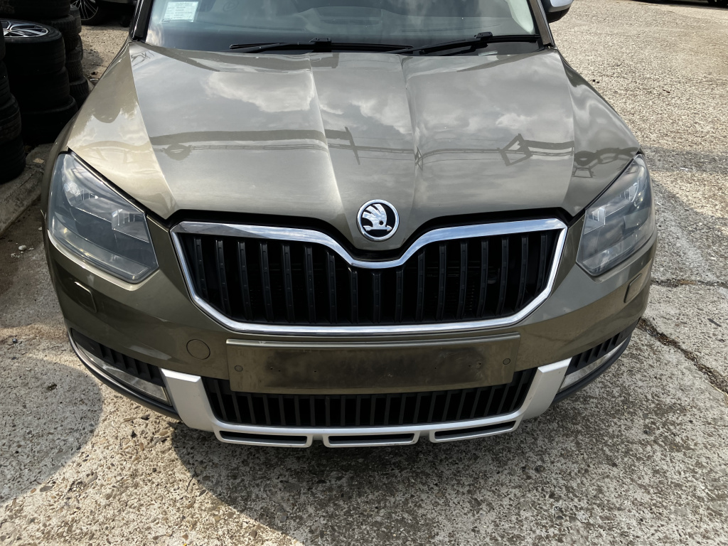 Fata completa Skoda Yeti 2.0 Motorina 2015, -