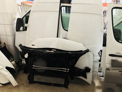 Fata completa Volkswagen CRAFTER 2.0L fără clima an 2017