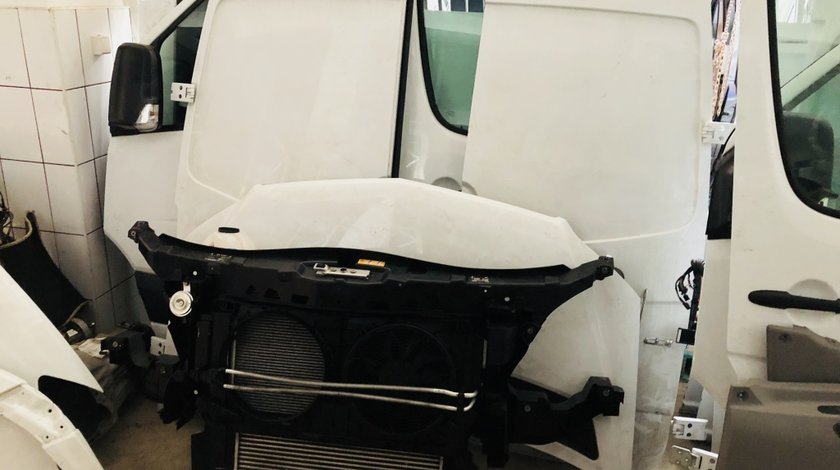 Fata completa Volkswagen CRAFTER 2.0L fără clima an 2017