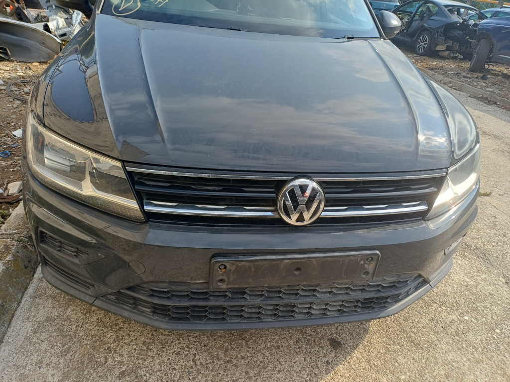 Fata completa Volkswagen Tiguan 2.0 Motorina 2017, -