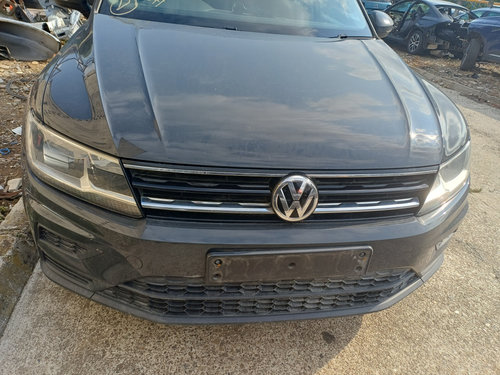 Fata completa Volkswagen Tiguan 2.0 Motorina 2017, -