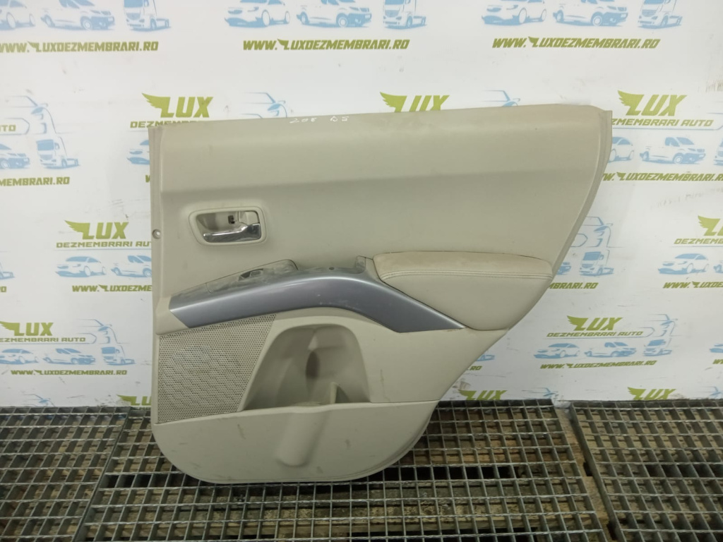 Fata de portiera dreapta spate Mitsubishi Outlander 2 [2005 - 2009] 6b31