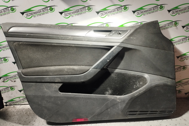 Fata de portiera stanga fata 5G4 868 079 Volkswagen VW Golf 7 [2012 - 2017] Hatchback 5-usi 1.2 TSI BlueMotion MT (105 hp)