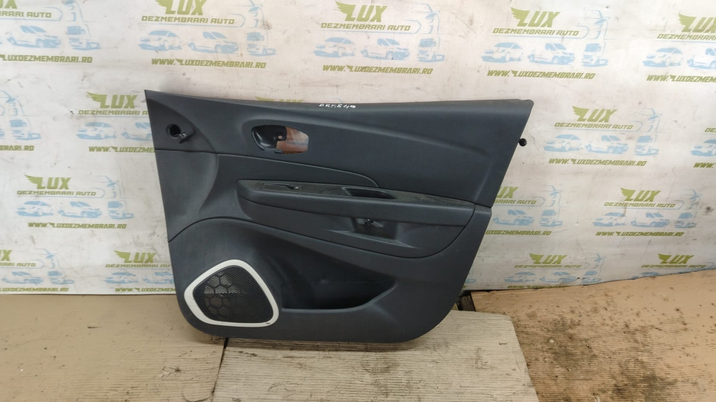 Fata de usa dreapta fata Renault Captur [facelift] [2017 - 2019] 0.9 TCE H4B408