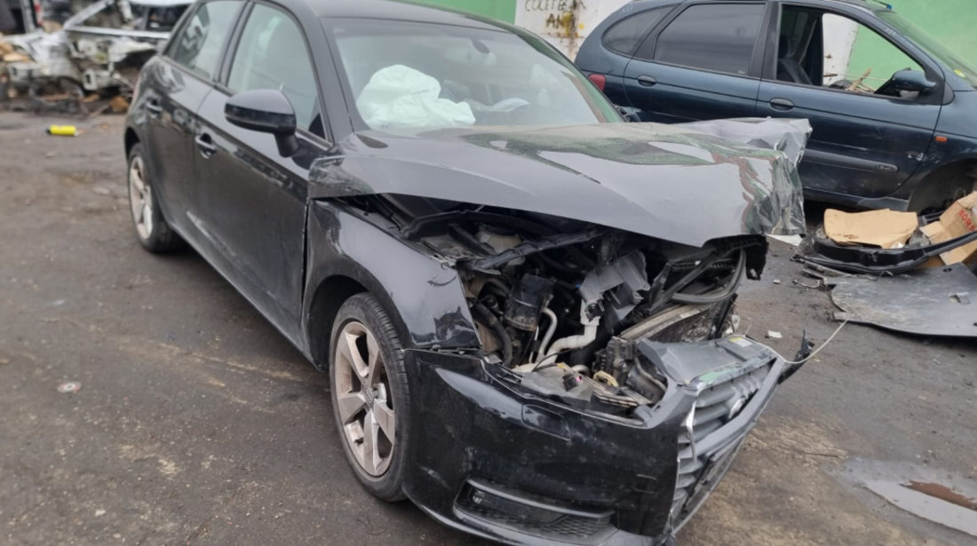 Fata de usa dreapta spate Audi A1 8X [2010 - 2014] 1.4 tdi CUSB