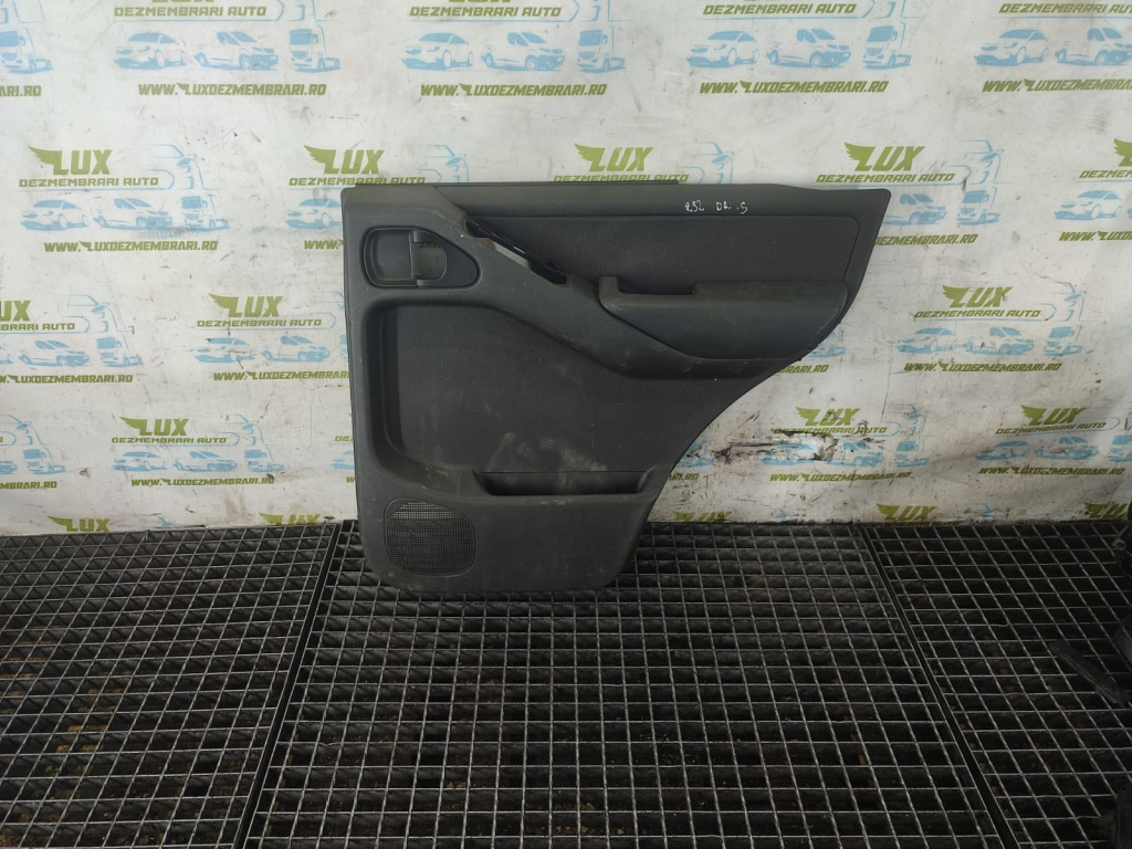 Fata de usa dreapta spate Nissan Pathfinder R51 [2004 - 2010] 2.5 dci YD25DDti