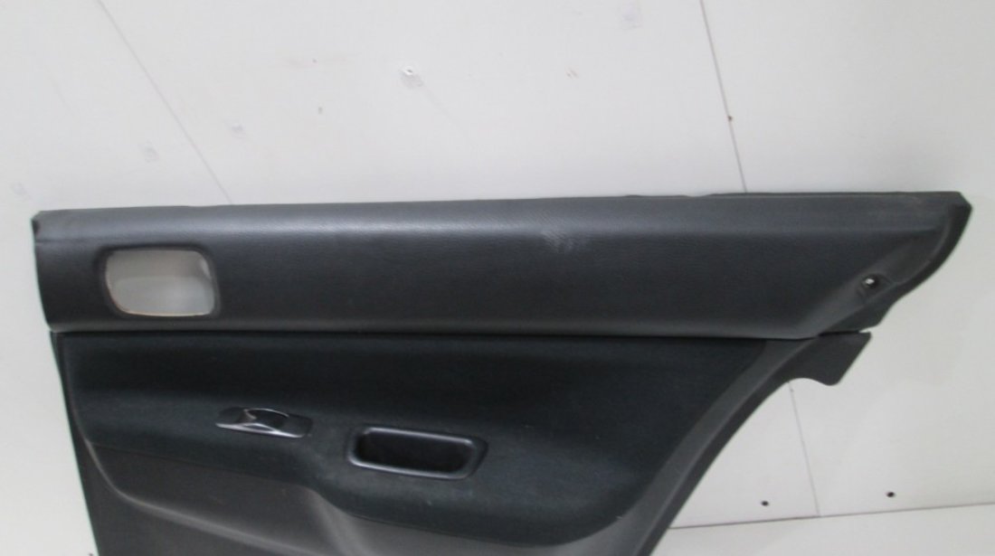 Fata de usa interioara Mitsubishi Lancer an 2002-2007 cod MR444252