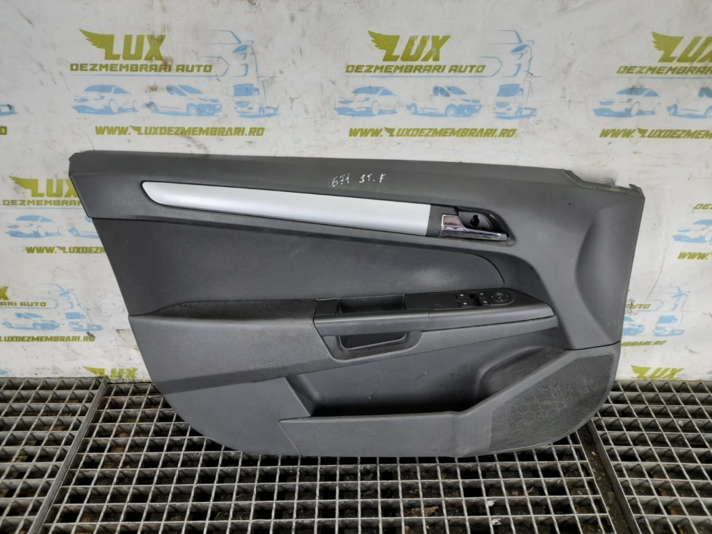 Fata de usa stanga fata Opel Astra H [2004 - 2007] 1.4 benzina Z14XEP