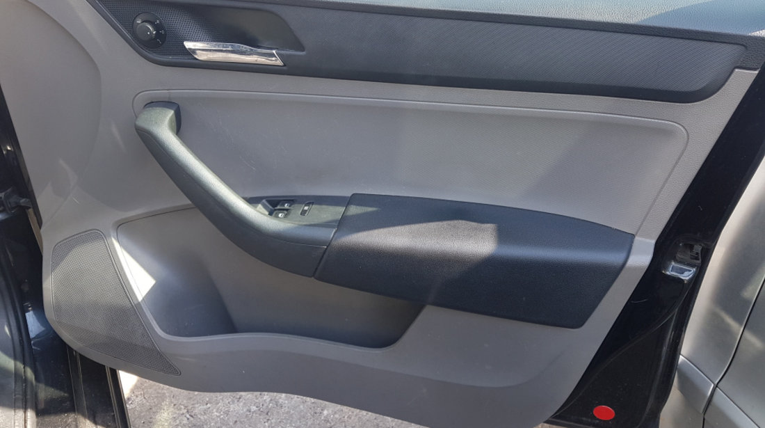 Fata Fete Usa Portiera Dreapta Fata Seat Toledo MK 4 2012 - 2018