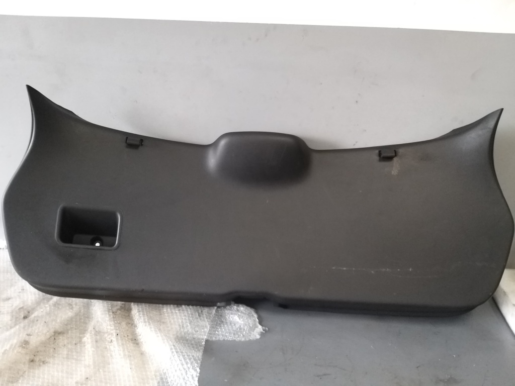 Fata haion nissan qashqai j10 90901j0000