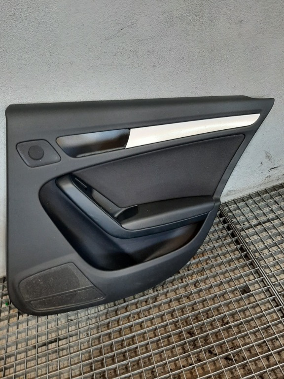 Fata tapiterie usa dreapta spate audi a4 b8 8k0867306