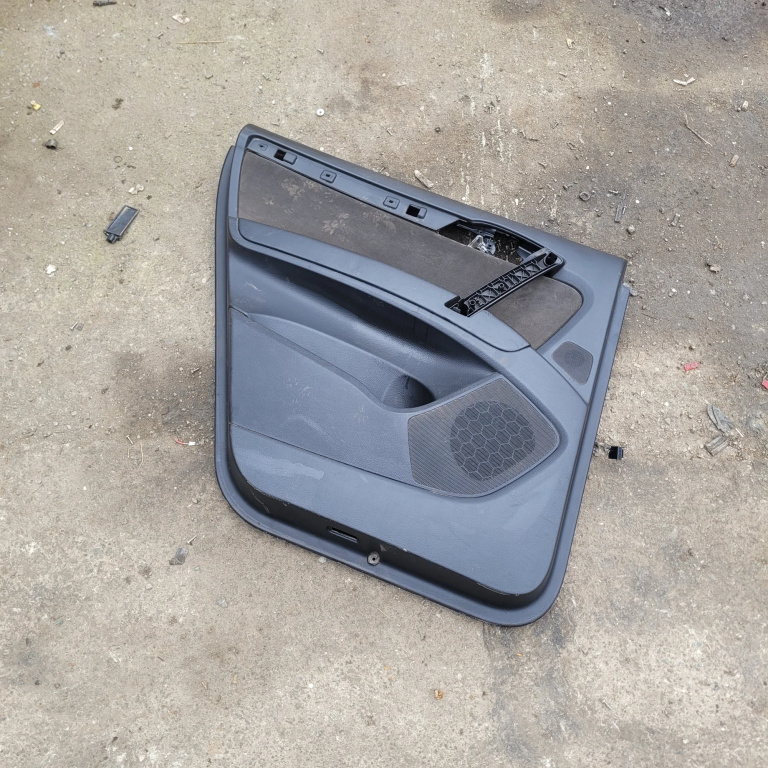 Fata Usa Audi Q7 (4L) 2006-2015 3.0 Tdi Bug Motorina Spate Stanga Volan Pe Dreapta Rhd 4L0971693A, 4L0867305A, 4L0867305, D3510X0001, Na1551, 1Ec44L0693A0C, T0022504, P0110466, Sr0484704, P0110571