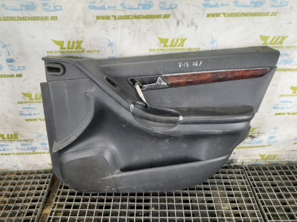Fata usa dreapta fata Mercedes-Benz R-Class W251 [2005 - 2010] 3.0 cdi om642.950