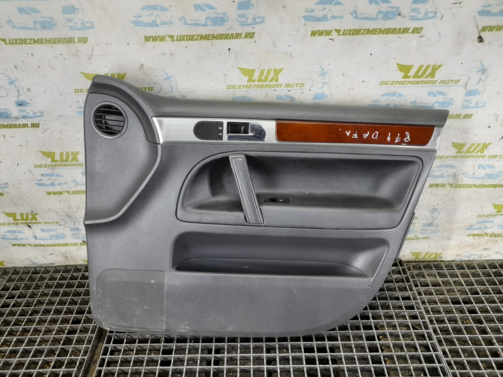 Fata usa dreapta fata Volkswagen VW Touareg generatia 1 7L [2002 - 2007] 2.5 tdi BAC