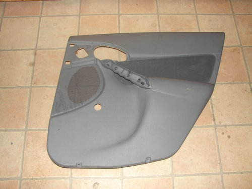 Fata usa dreapta spate Ford Focus [1998 - 2004] Hatchback 5-usi 1.6 MT (101 hp) (DAW DBW)