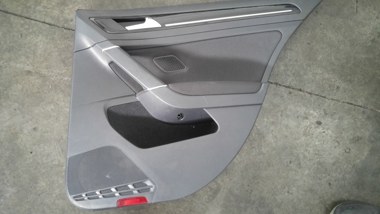 Fata usa dreapta spate vw golf 7 5g6867212