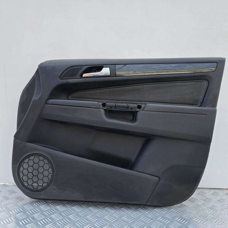 Fata usa interior dreapta fata Opel Zafira B Facelift 2008-2014 13189257