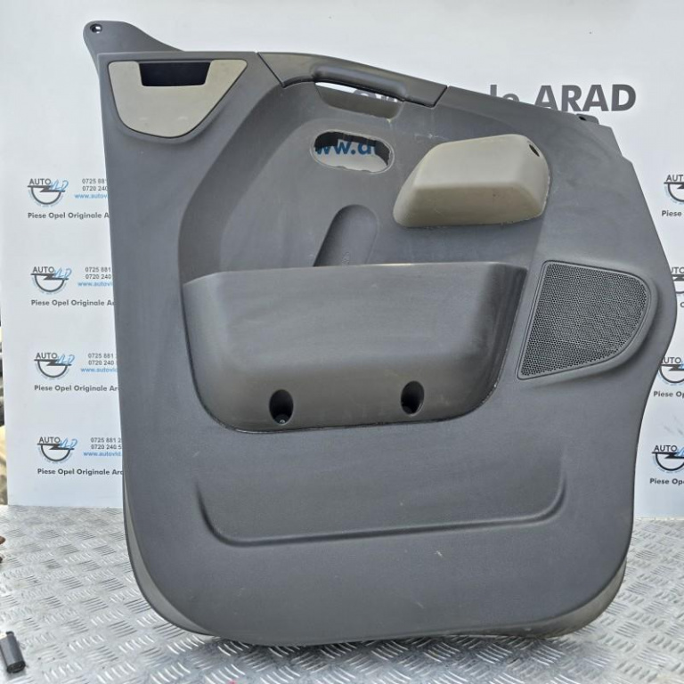 Fata usa interior stanga fata Nissan NV400 2011->