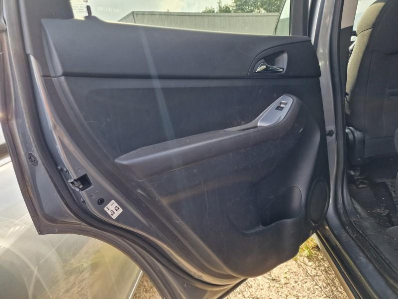 Fata usa interior stanga spate Chevrolet Orlando 2010-> J309