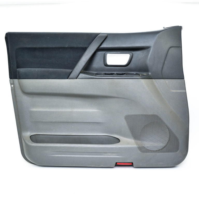 Fata Usa Mitsubishi Pajero 3 (V60) 1999-2007 Fata Stanga Mr311071, Mr550717, Mr39110