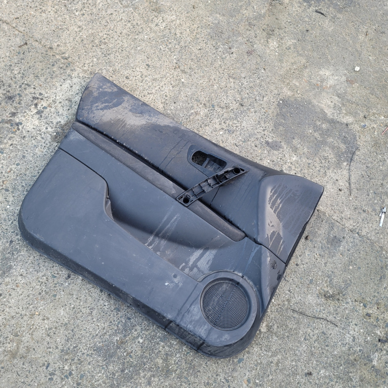 Fata Usa Nissan Qashqai / Qashqai +2 (J10) 2007-2013 Fata Stanga 80977Jd100, 80911Jd100