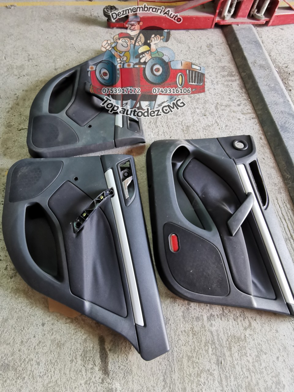 Fata usa Skoda Octavia 2 fata dreapta spate stanga dreapta panou usa tapiterie usi