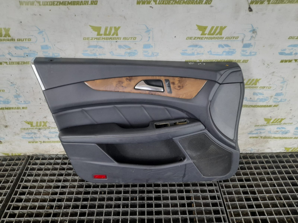 Fata usa stanga fata Mercedes-Benz CLS-Class C218/X218 [2011 - 2014] 3.0 cdi om642854