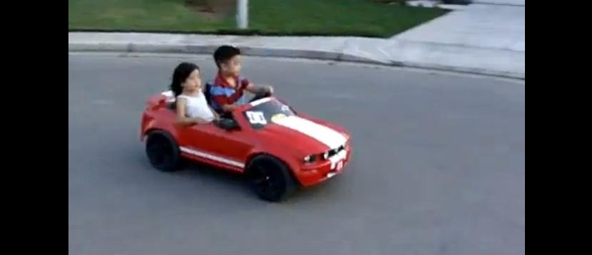 Faza zilei: cel mai tare drifter din lume, fara doar si poate! Faza zilei: cel mai tare drifter din lume, fara doar si poate!