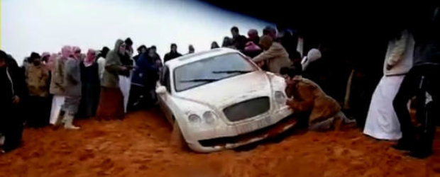 Faza Zilei: Cu Bentley-ul in desert