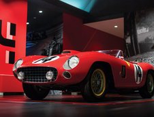 Ferrari 290 MM vandut la licitatie