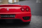 Ferrari 360 cu 3.540 de kilometri la bord