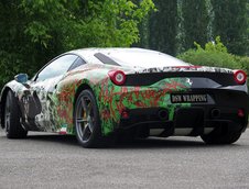 Ferrari 458 Special infoliat cu Batman vs Joker