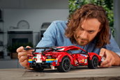 Ferrari 488 GTE Lego Technic