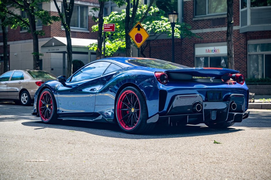 Ferrari 488 Pista de vanzare