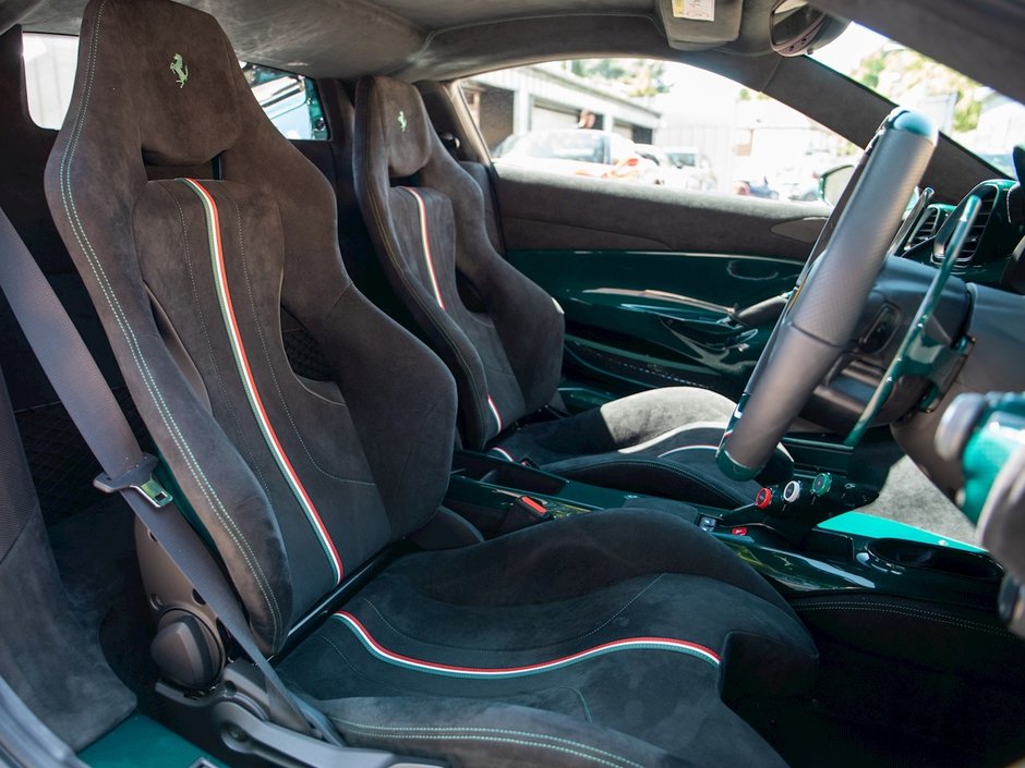 Ferrari 488 Pista in Verde Scuro