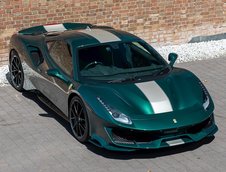 Ferrari 488 Pista in Verde Scuro