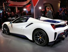 Ferrari 488 Pista Spider la Paris