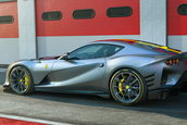 Ferrari 812 Competizione si Ferrari 812 Competizione A